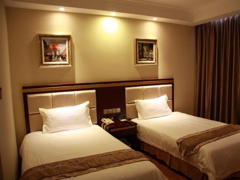 Greentree Inn Guangdong Shantou Chengjiang Road Business Hotel Экстерьер фото