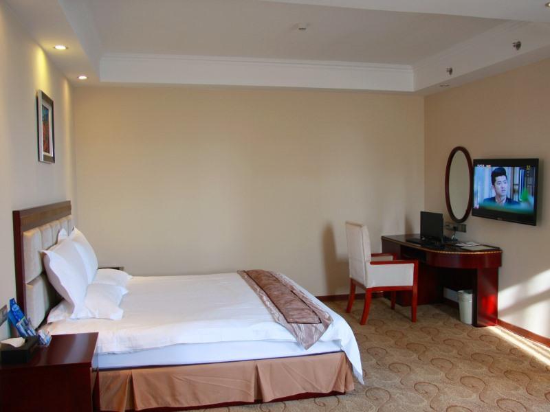 Greentree Inn Guangdong Shantou Chengjiang Road Business Hotel Экстерьер фото